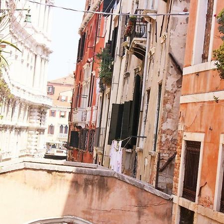 Santacroce Apartment Venesia Bagian luar foto