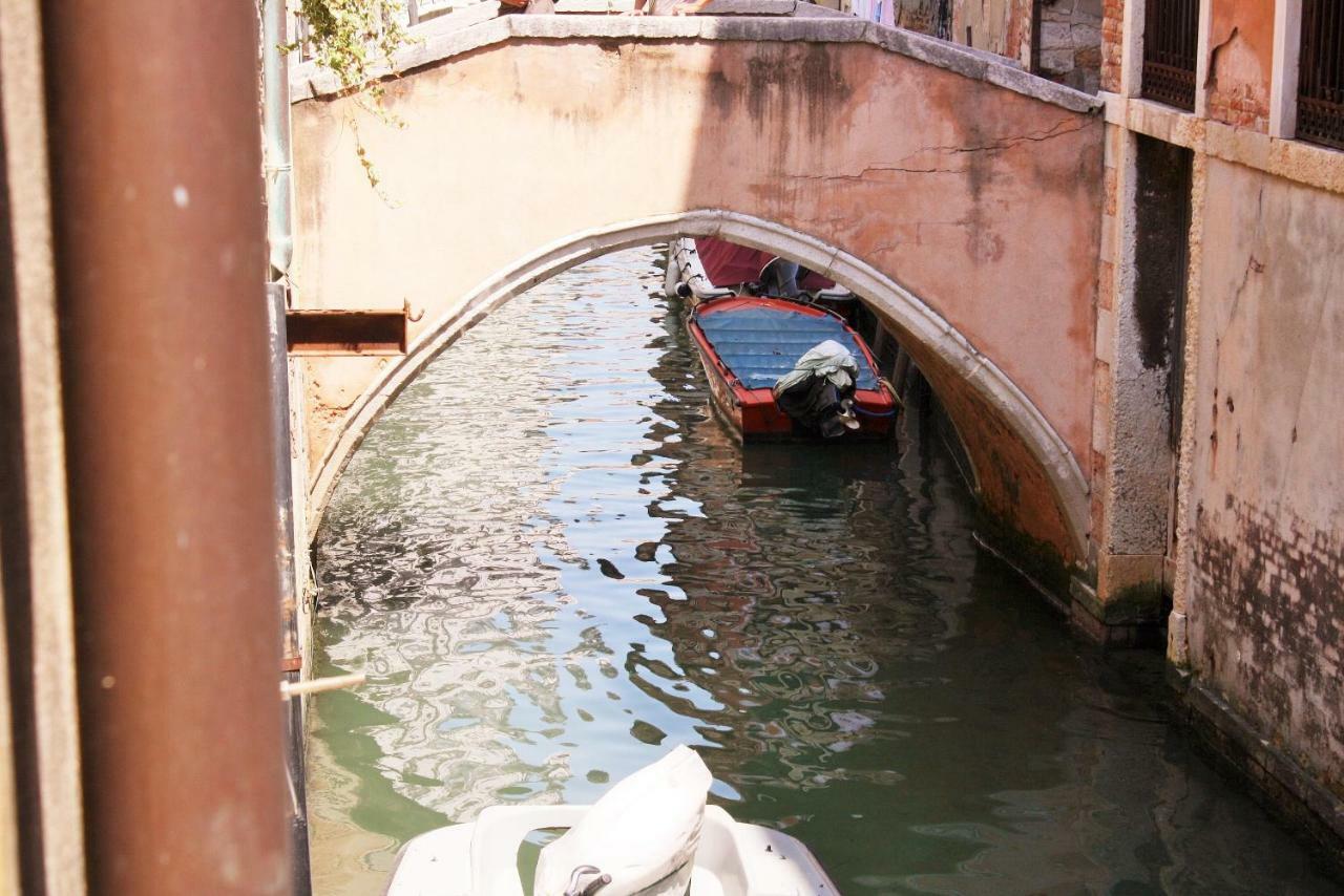 Santacroce Apartment Venesia Bagian luar foto